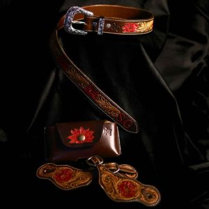 Set Cintura, Laccetti per Speroni e Porta Telefono/Occhiali Sheridan Flower